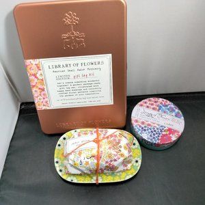 lot LIBRARY OF FLOWERS Perfumed Creme Linden Soap Soap Dish Gift Tag Kit